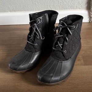 Sperry Black Quilted Lace-Up Duck Boots with Side Zip